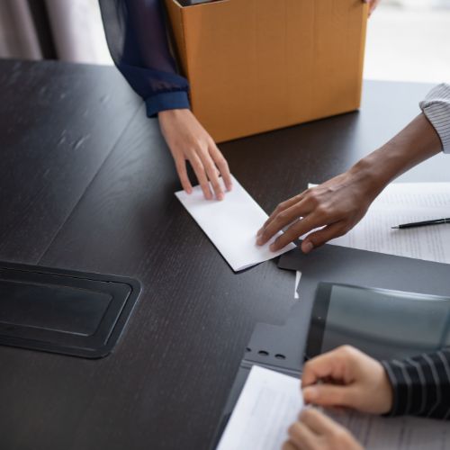 tư từ bưu phẩm